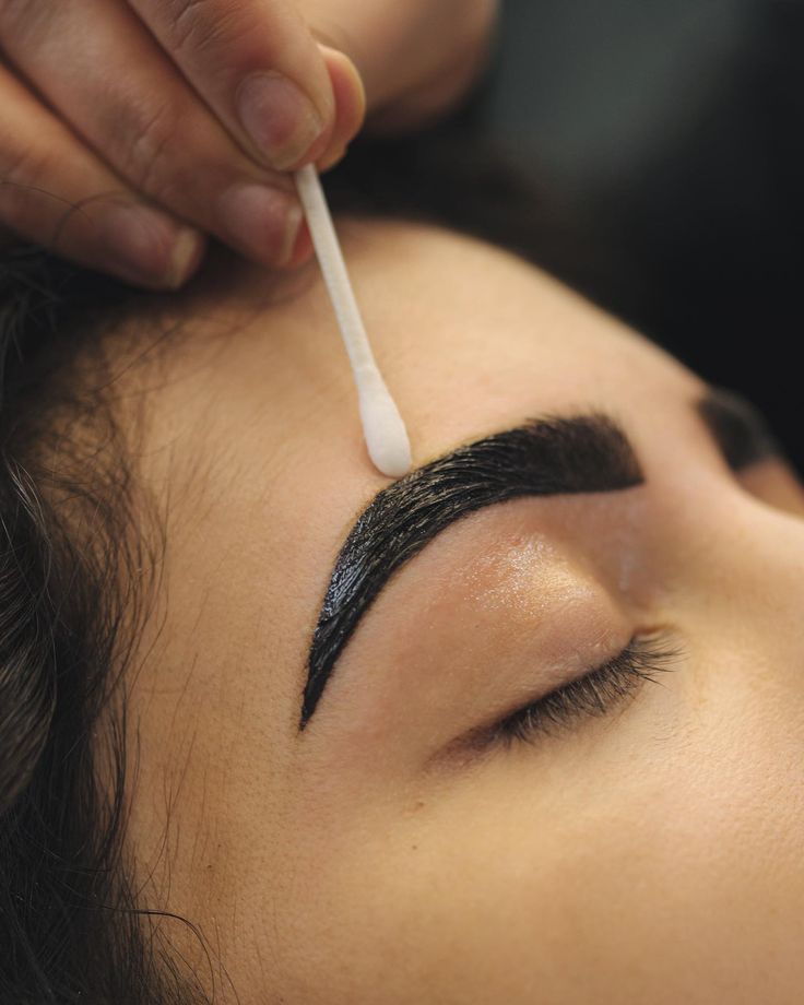 Hybrid Brow Tint
